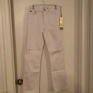Diane Gilman DG2 White size 10 Stretch Jeans. NWT